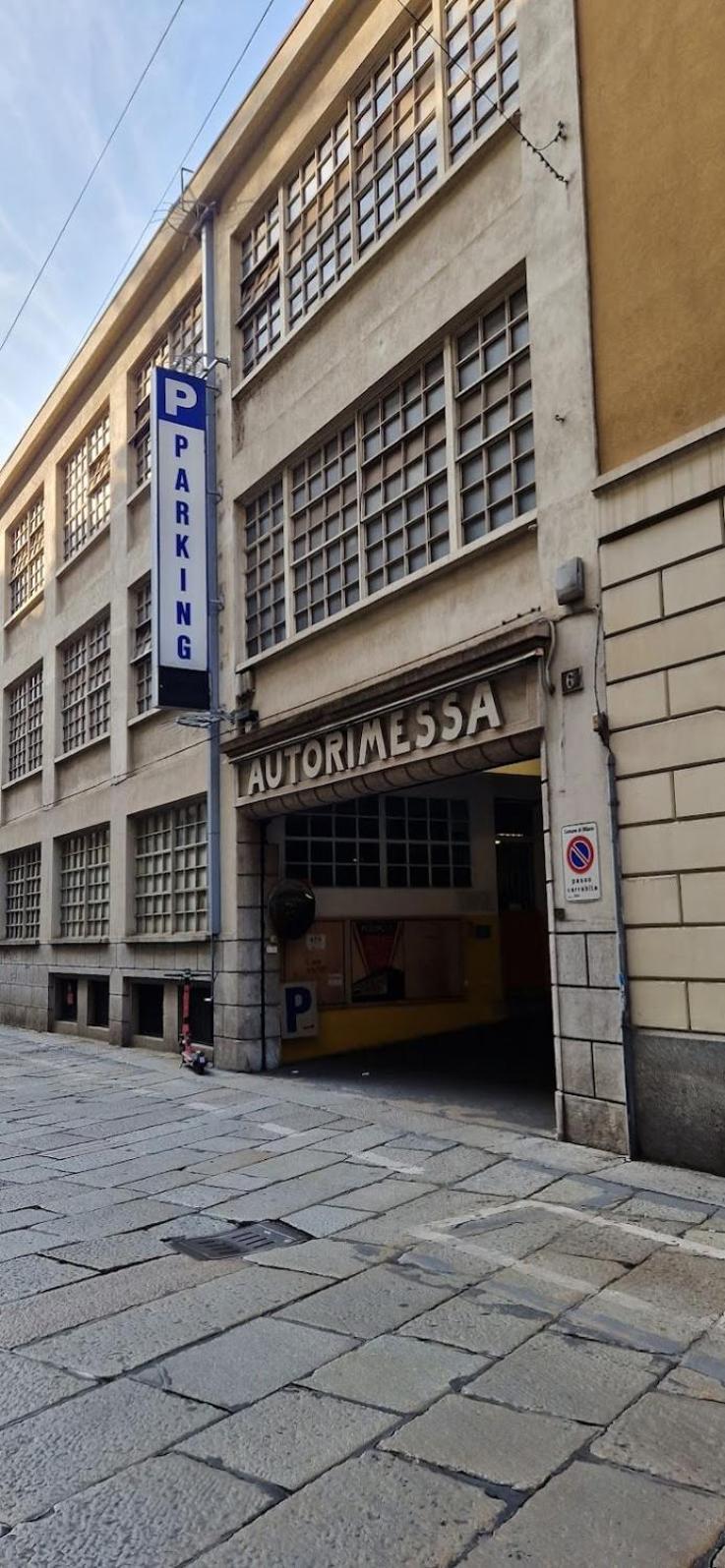 Real Duomo Palace Suite Milan Exterior photo